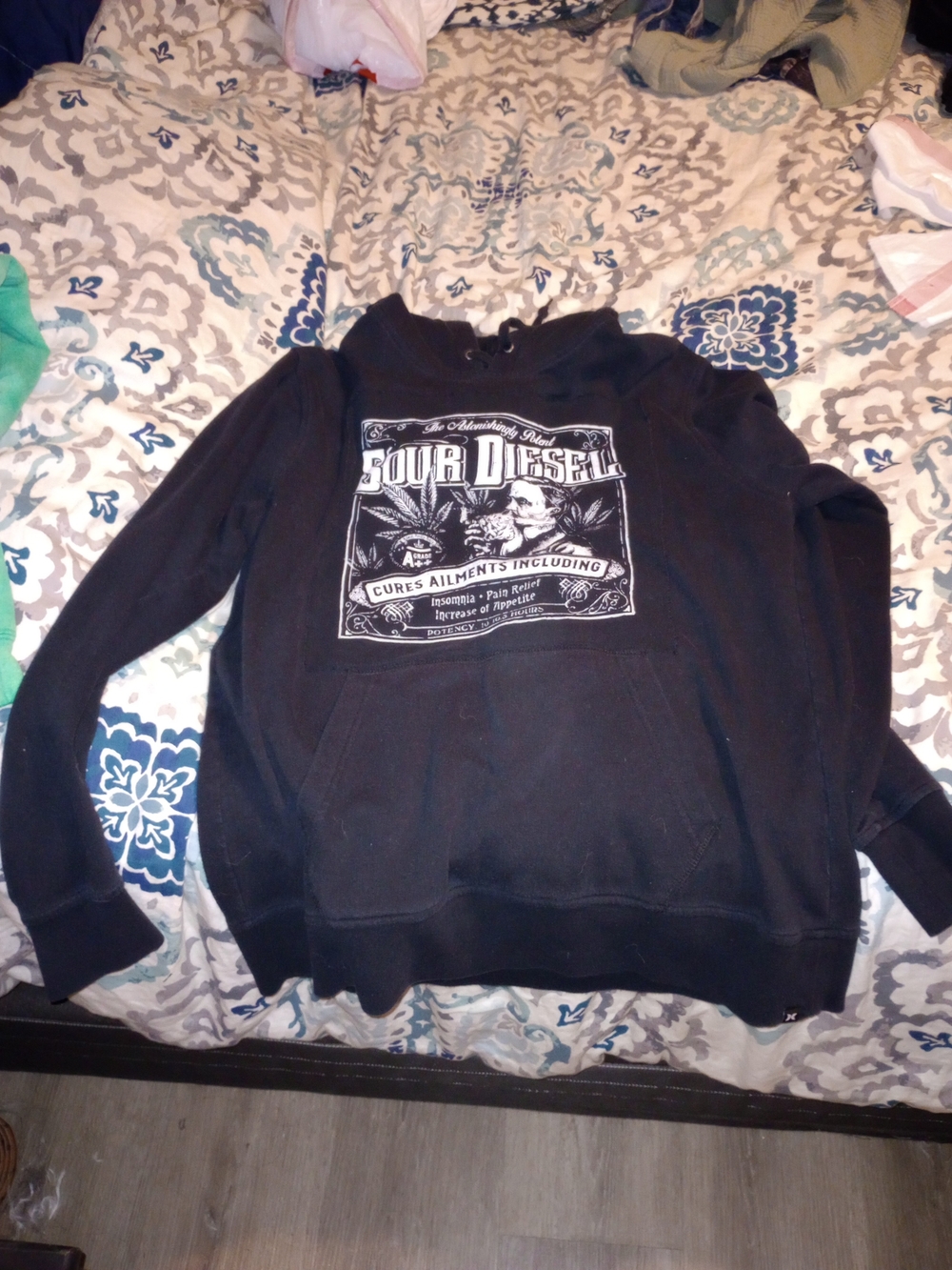 Sour Diesel Black Graphic Pullover Hoodie